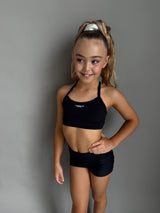 STUDIO CROP